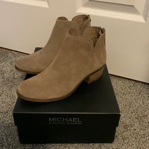 MICHAEL SHANNON BOOTIES